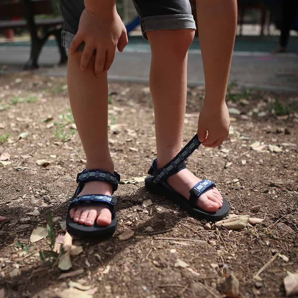 סנדלי שורש לילדים קלאסי ולילדות